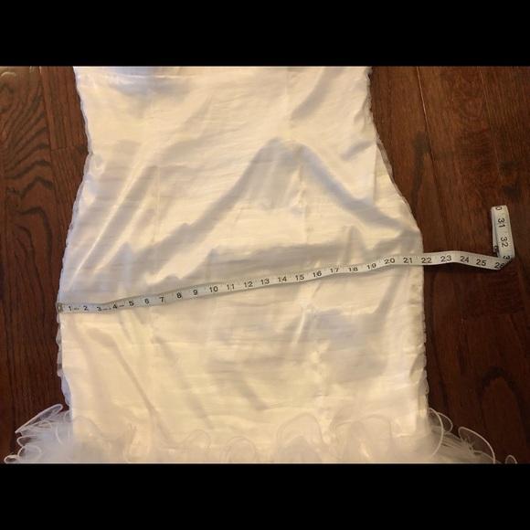 Beautiful Eureka strapless wedding dress - Picture 15 of 16
